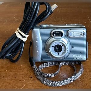 eVision CLEARview Compact 1.3 MP 2× Zoom Optical Zoom TFT LCD Digital Camera